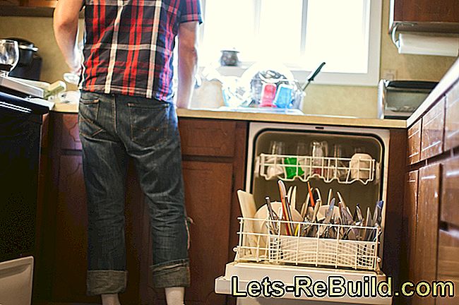 Washing Tupperware In The Dishwasher » A Good Idea?